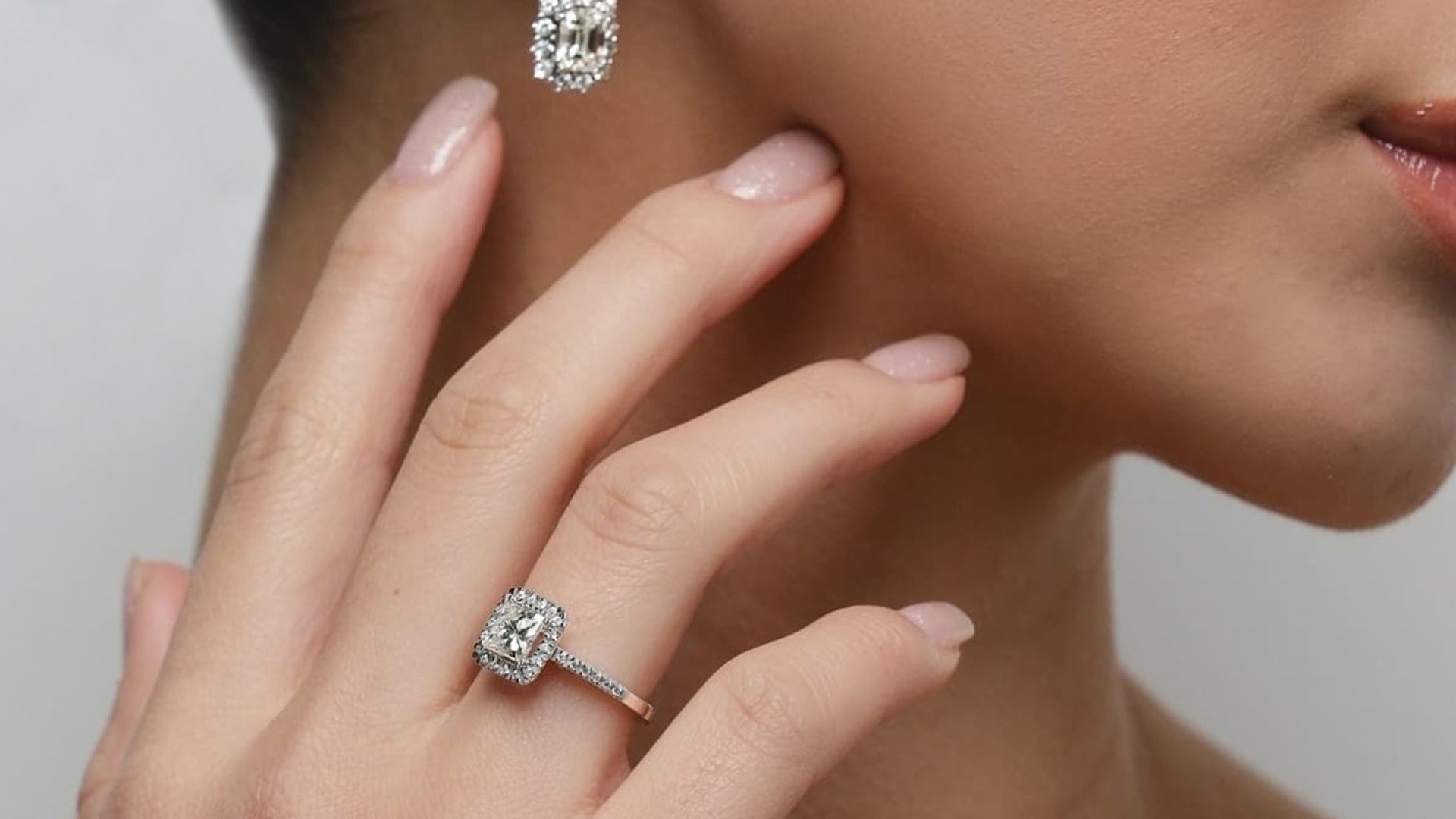 Anelli di fidanzamento personalizzati